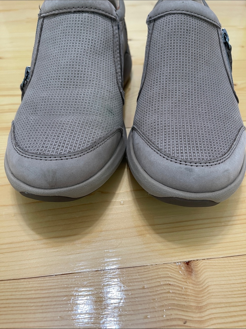 Cobb Hill Skylar Zip Slip-On Sneaker Taupe Suede Mesh Comfort Flat Size 8 - Picture 15 of 16